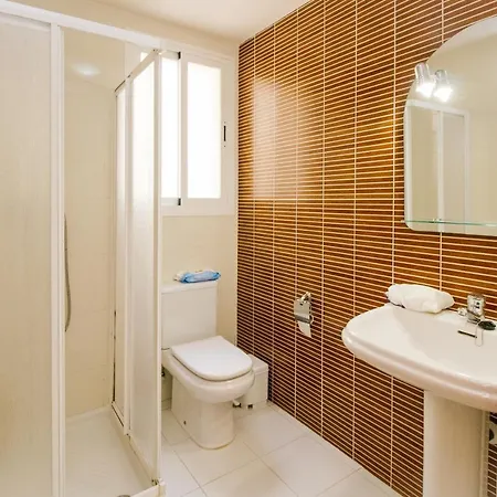 Espectacular Residencial En 2a Linea Piscina Tenis